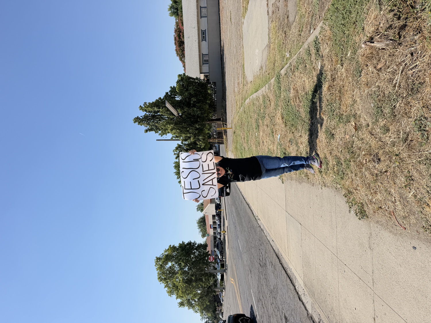 A Mosaic Church member sharing the message Jesus Saves in Visalia